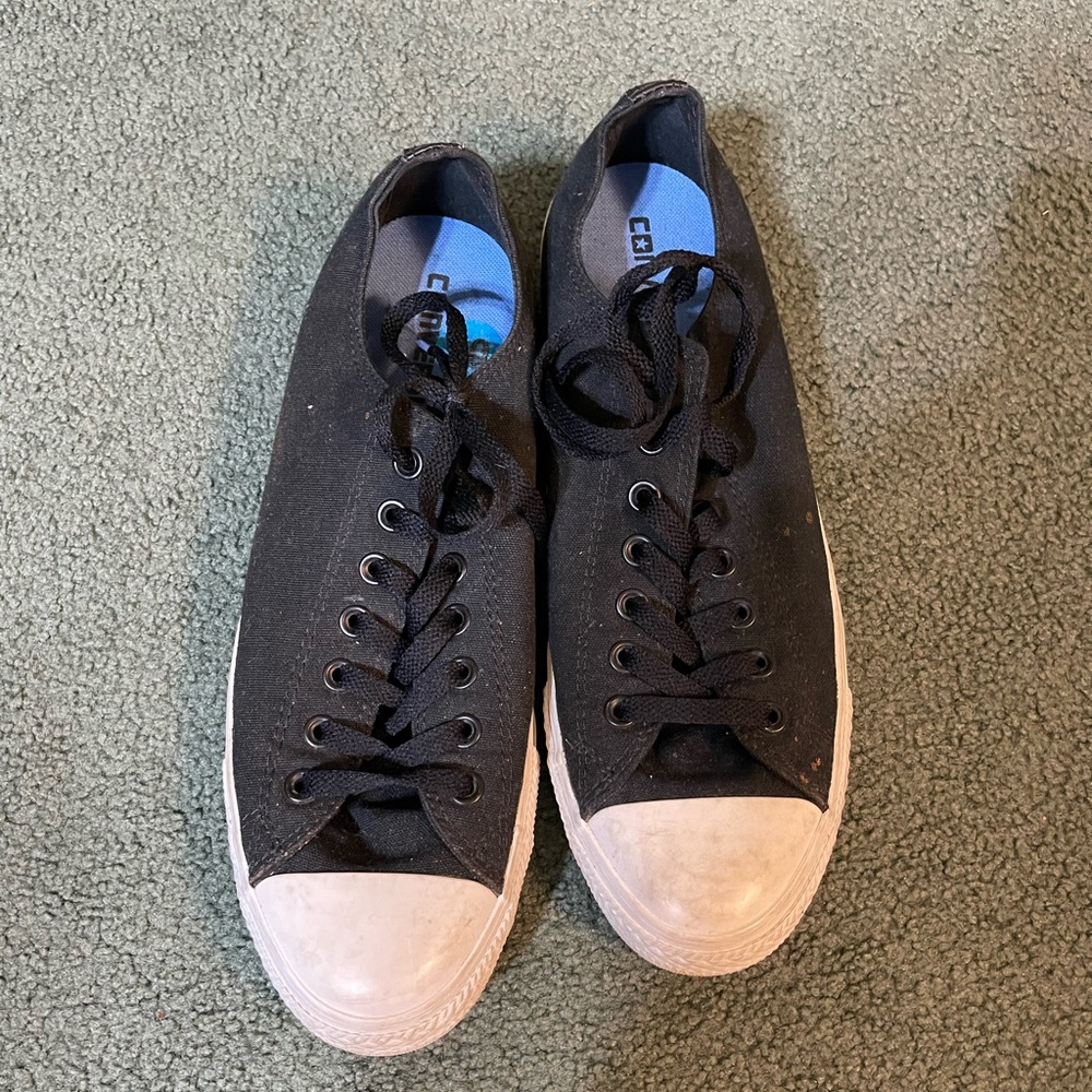 Men’s converse